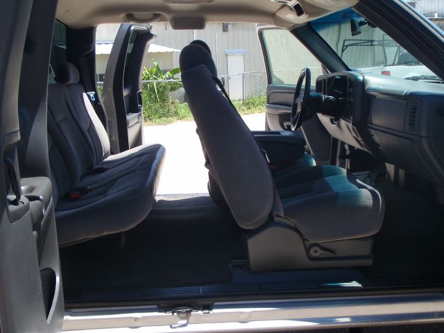 GMC Sierra 2500 Fx-4 Pickup Truck