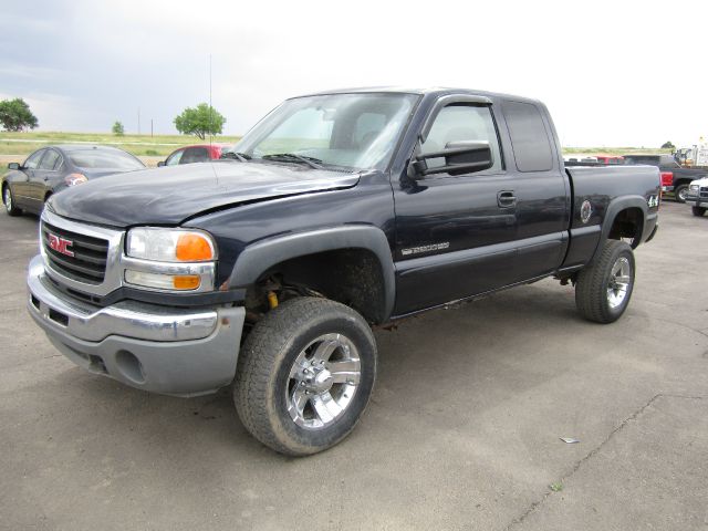 GMC Sierra 2500 2005 photo 4