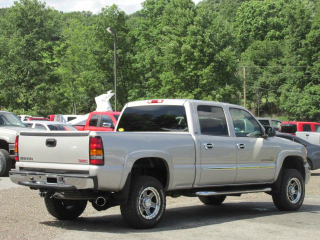 GMC Sierra 2500 2005 photo 1