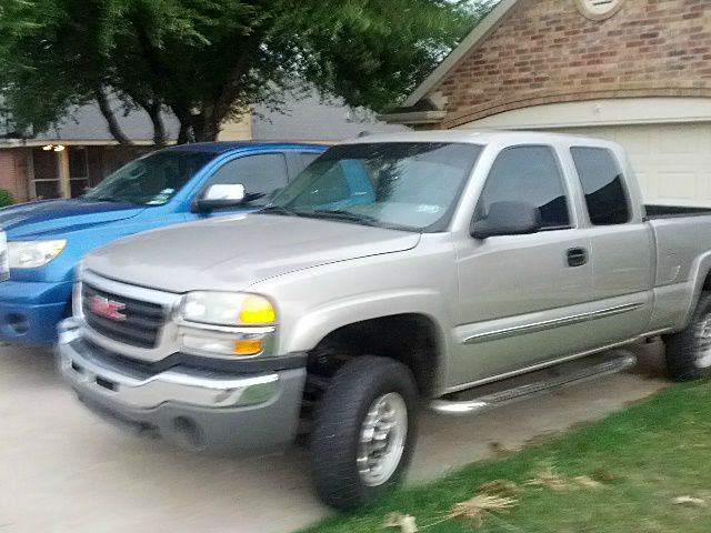 GMC Sierra 2500 2005 photo 3