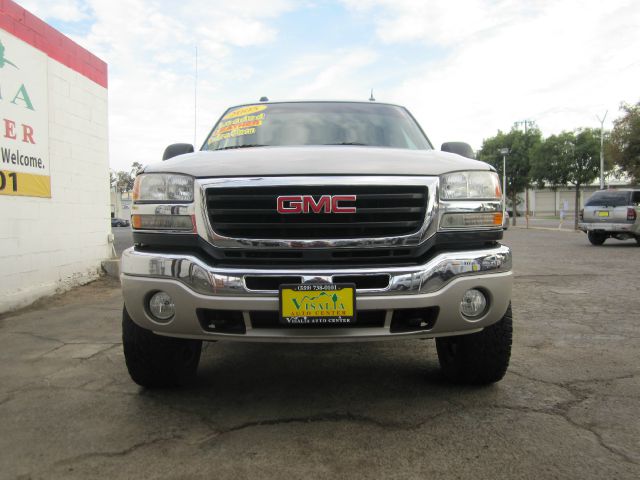 GMC Sierra 2500 2005 photo 1