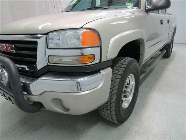 GMC Sierra 2500 2006 photo 10