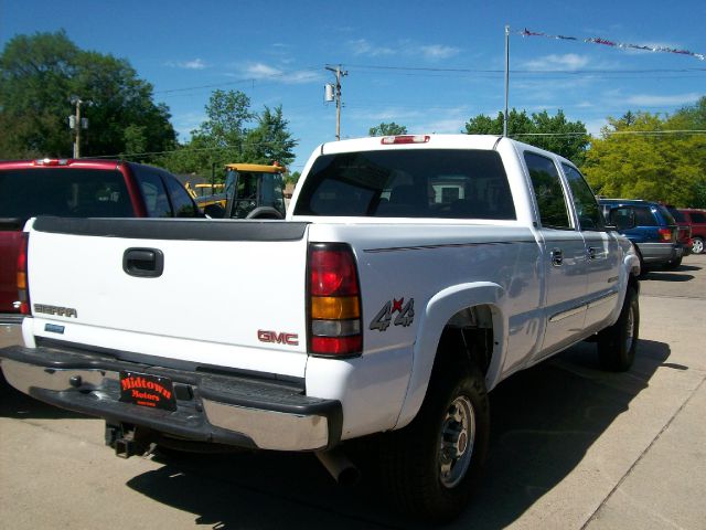 GMC Sierra 2500 2006 photo 1