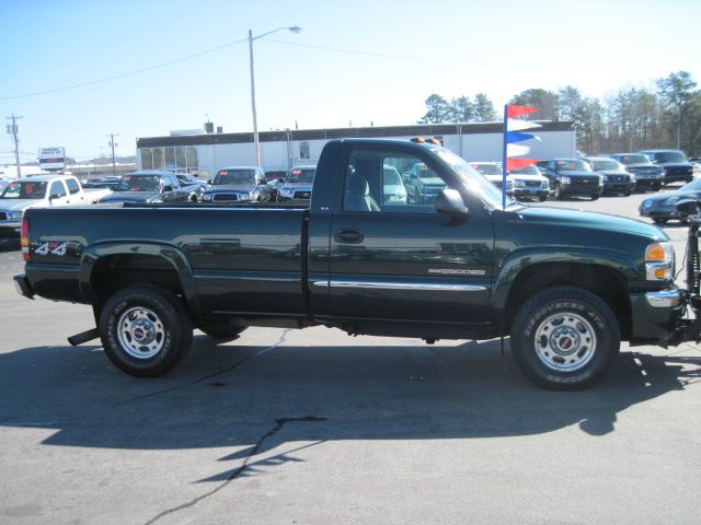 GMC Sierra 2500 2006 photo 1