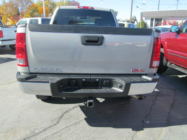 GMC Sierra 2500 2009 photo 2