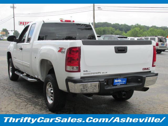 GMC Sierra 2500 2009 photo 2