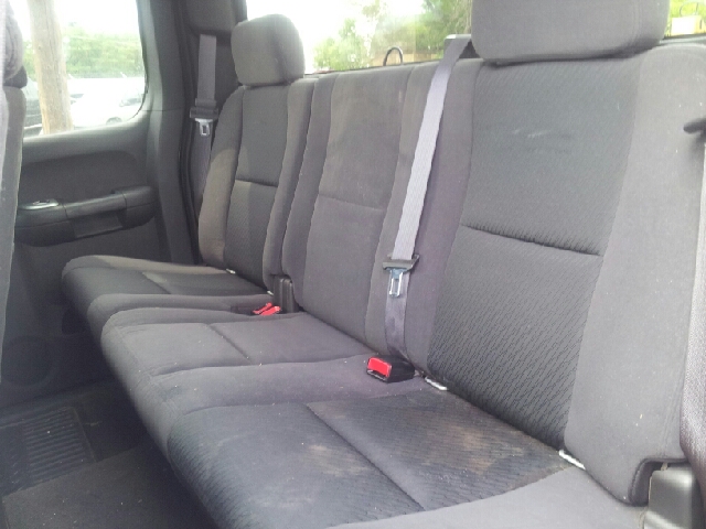 GMC Sierra 2500 45 Pickup Truck