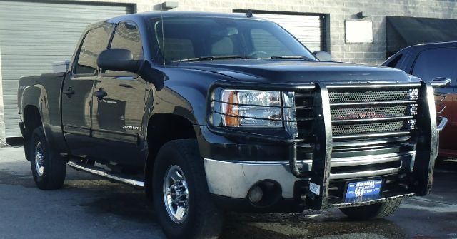GMC Sierra 2500 4dr Sdn 2.7T Quattro Auto Pickup Truck