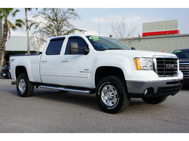 GMC Sierra 2500 2009 photo 0