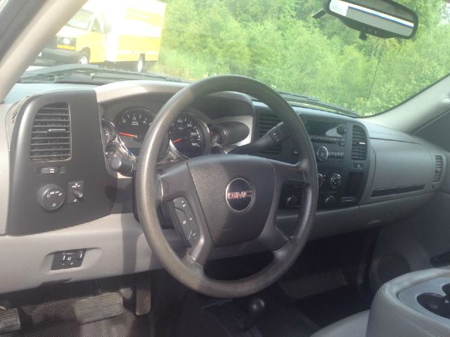 GMC Sierra 2500 2009 photo 4