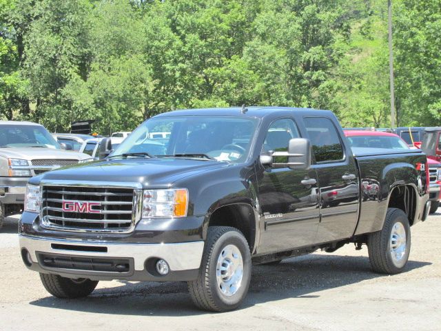 GMC Sierra 2500 2010 photo 4
