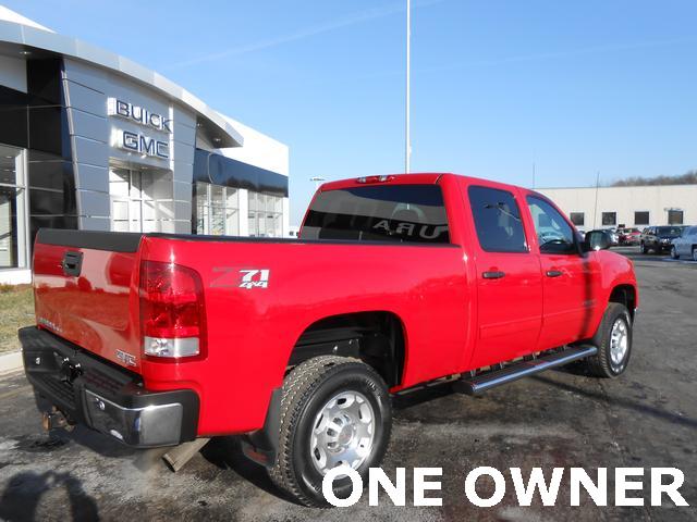 GMC Sierra 2500 2010 photo 1