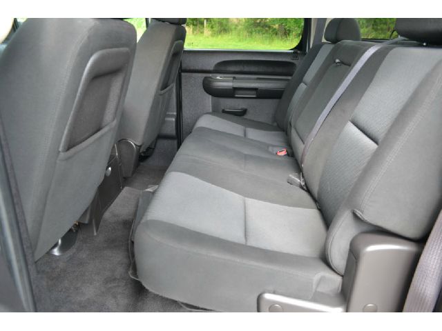 GMC Sierra 2500 2010 photo 1