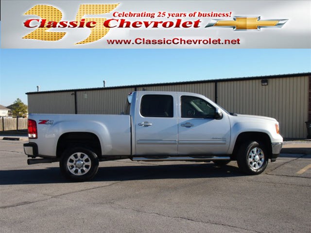 GMC Sierra 2500 SLT Unspecified