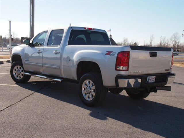 GMC Sierra 2500 2011 photo 5