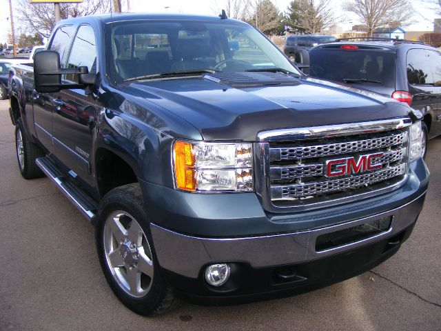 GMC Sierra 2500 2011 photo 3