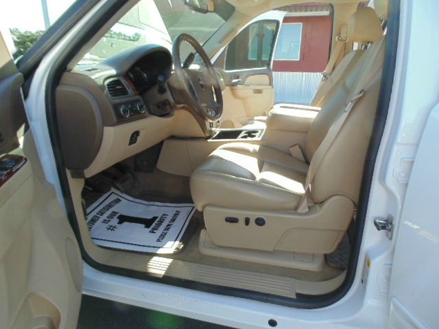 GMC Sierra 2500 2011 photo 4