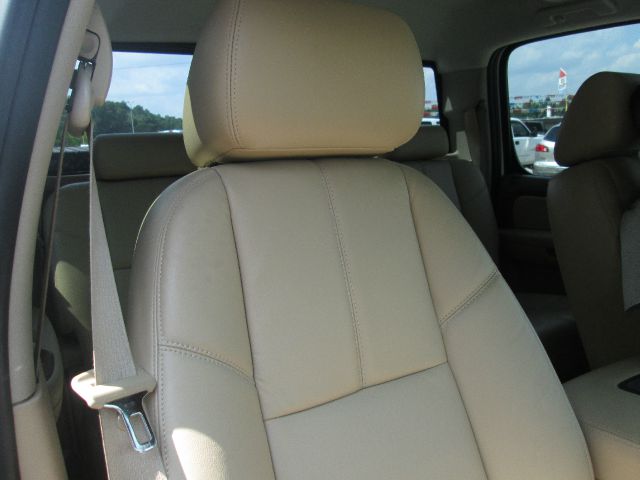 GMC Sierra 2500 2011 photo 4