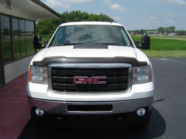 GMC Sierra 2500 SLE Sierra 2WD Pickup Truck