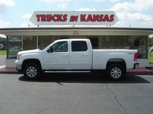 GMC Sierra 2500 2011 photo 1
