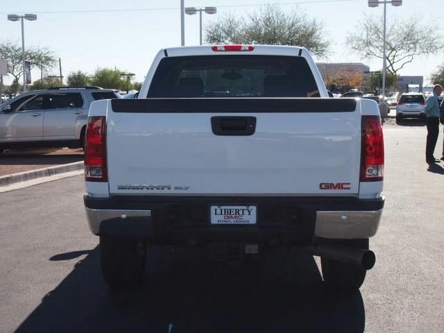 GMC Sierra 2500 2011 photo 3