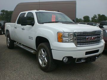 GMC Sierra 2500 2012 photo 2