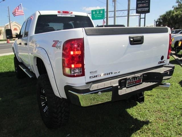 GMC Sierra 2500 2013 photo 3