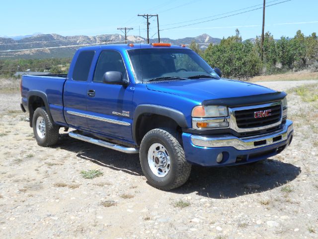 GMC Sierra 2500HD 2003 photo 1