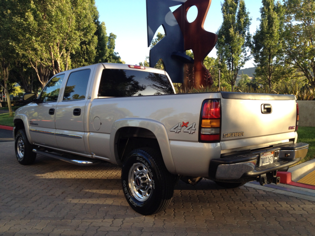 GMC Sierra 2500HD 2005 photo 1