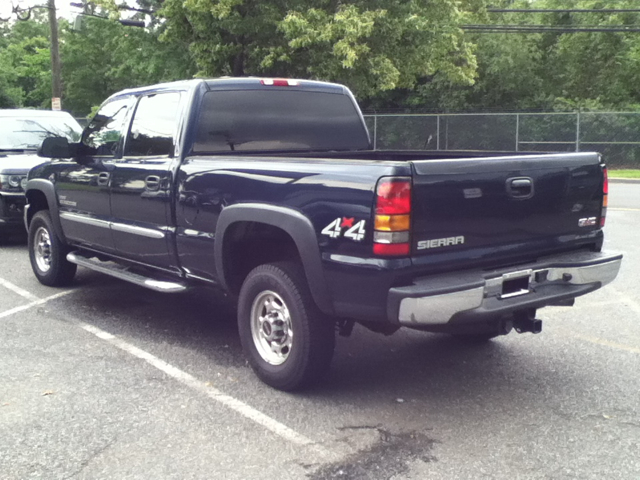 GMC Sierra 2500HD 2005 photo 4