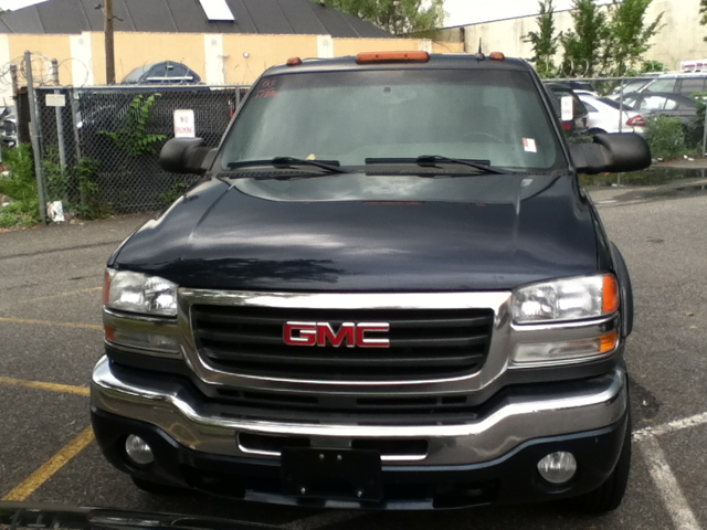 GMC Sierra 2500HD 2005 photo 5