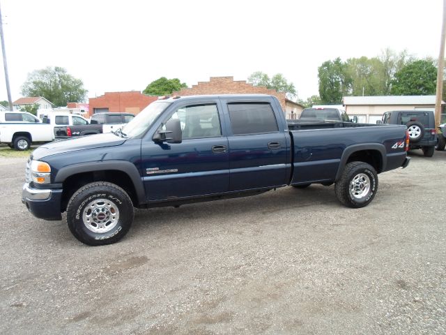 GMC Sierra 2500HD 2006 photo 2