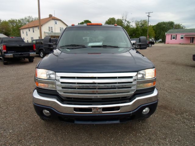 GMC Sierra 2500HD 2006 photo 3