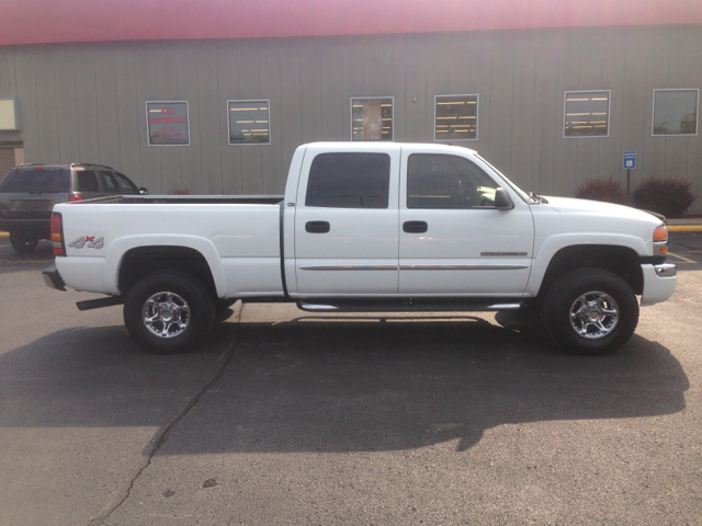 GMC Sierra 2500HD 2006 photo 1