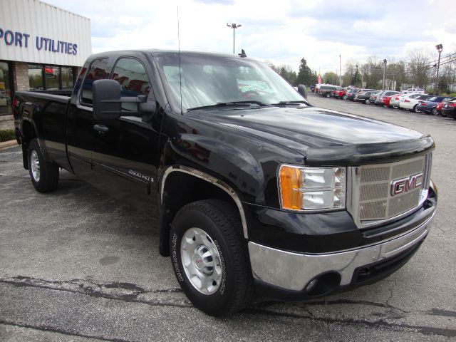 GMC Sierra 2500HD 4dr 2.9L Twin Turbo AWD SUV Pickup Truck
