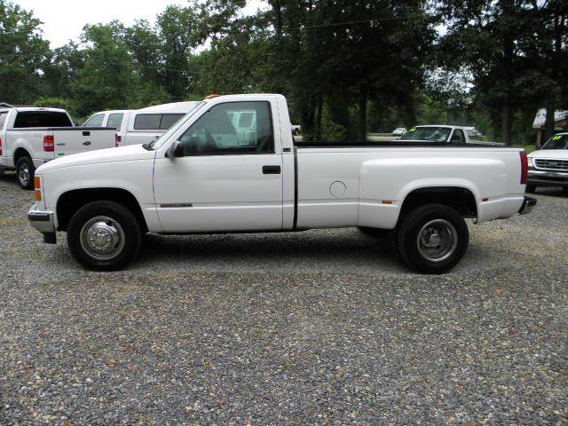 GMC Sierra 3500 5dr HB (natl) Hatchback Pickup Truck