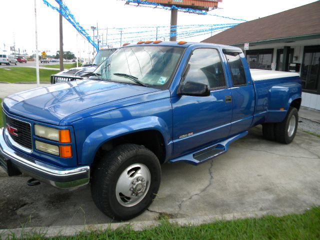 GMC Sierra 3500 1997 photo 2