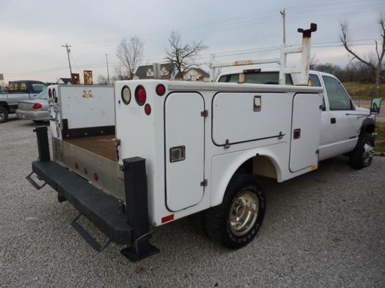 GMC Sierra 3500 1998 photo 2