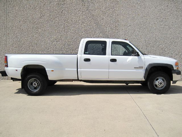GMC Sierra 3500 2002 photo 11