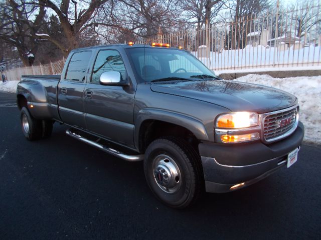 GMC Sierra 3500 2002 photo 1