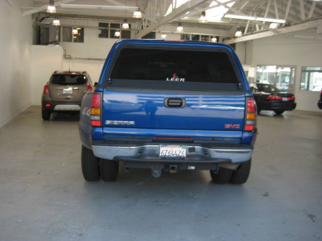 GMC Sierra 3500 2003 photo 3