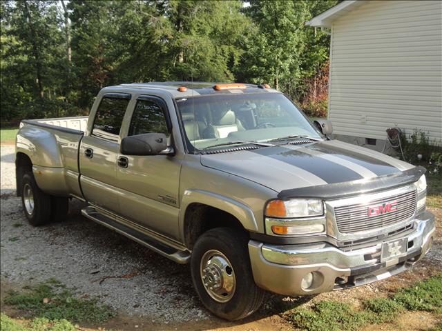 GMC Sierra 3500 2003 photo 2