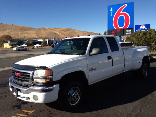 GMC Sierra 3500 2004 photo 4
