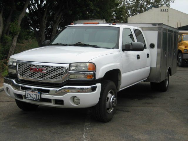 GMC Sierra 3500 2004 photo 3