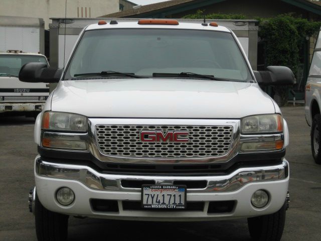 GMC Sierra 3500 2004 photo 4