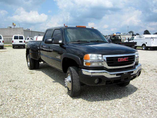 GMC Sierra 3500 2004 photo 1