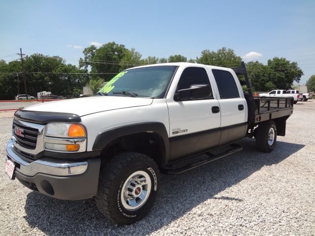 GMC Sierra 3500 2005 photo 2
