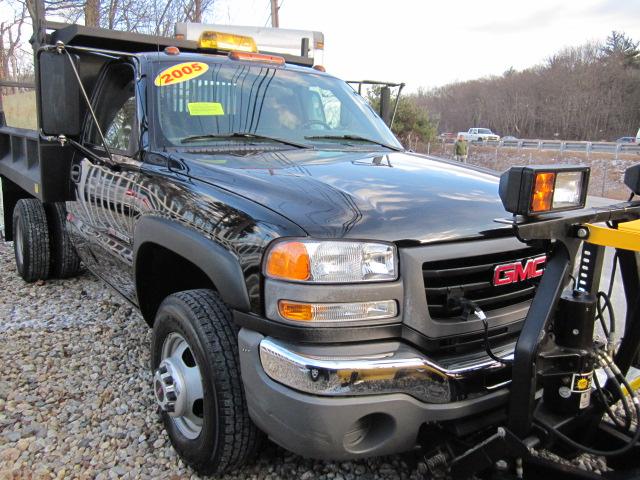 GMC Sierra 3500 2005 photo 2