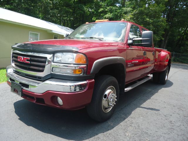 GMC Sierra 3500 2006 photo 2
