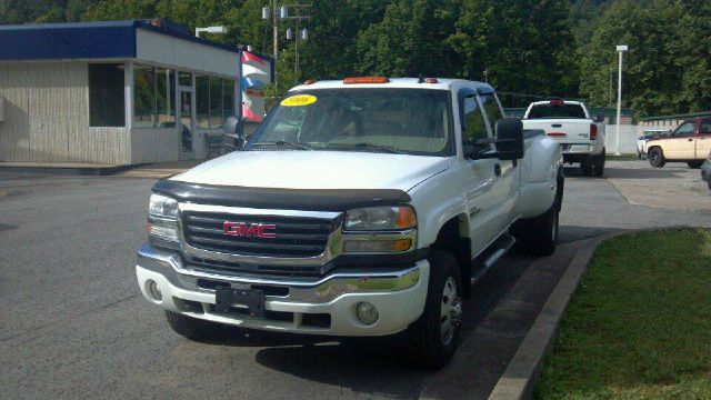 GMC Sierra 3500 2006 photo 1